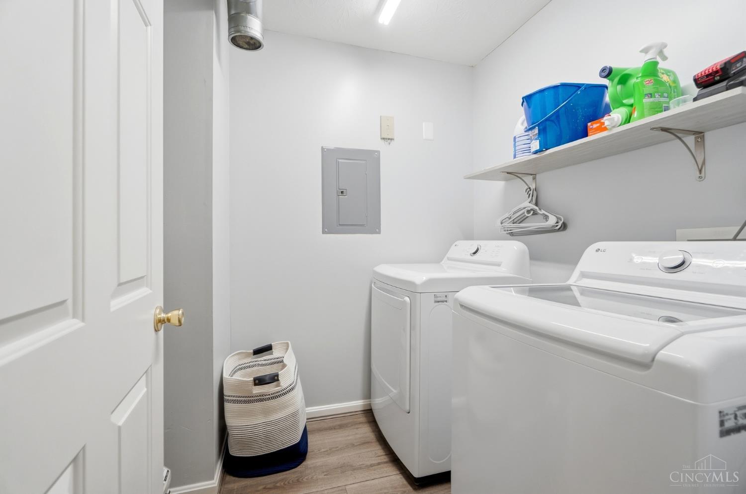 4941 N Arbor Woods Court Unit: 203