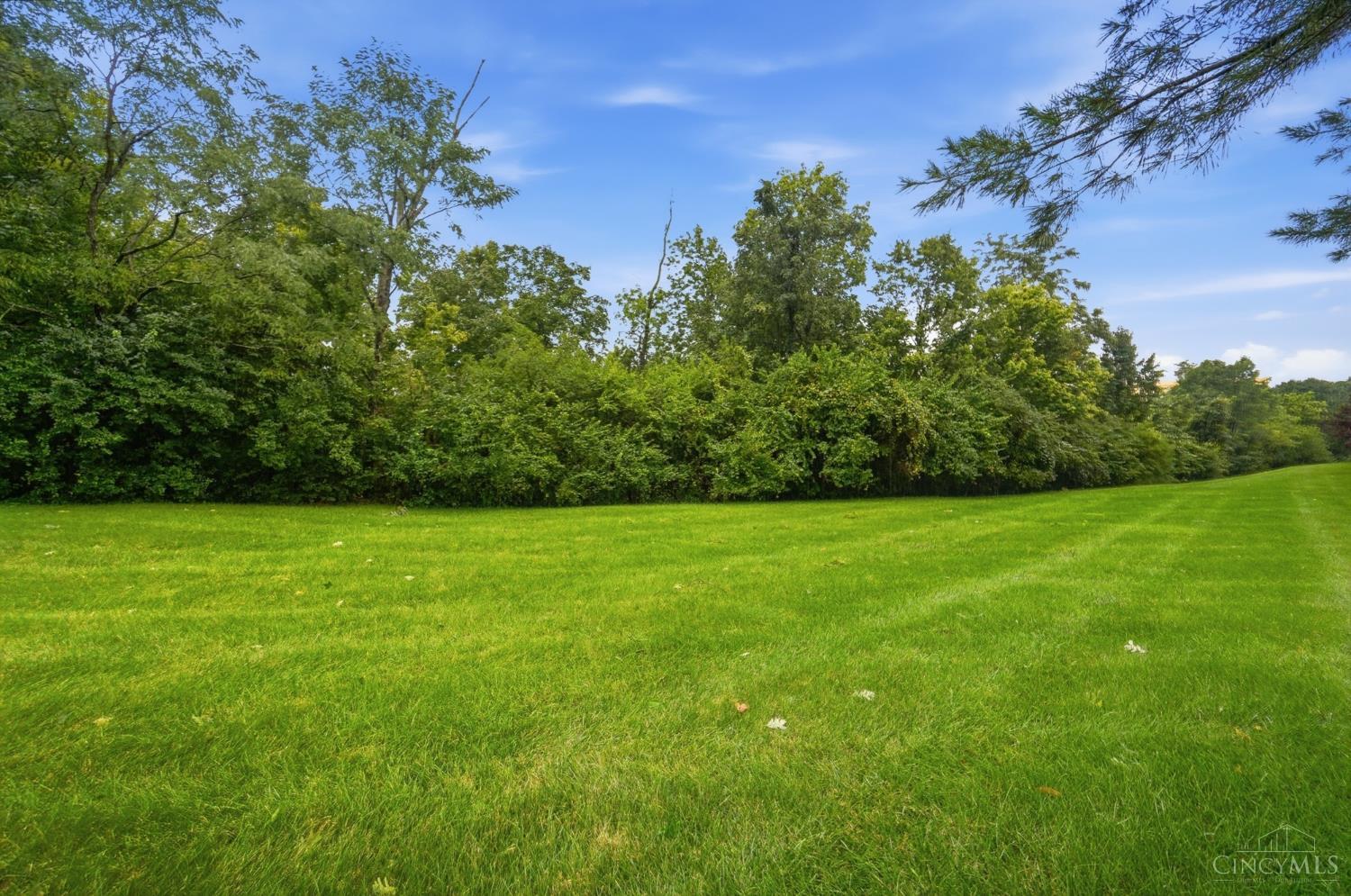 4941 N Arbor Woods Court Unit: 203