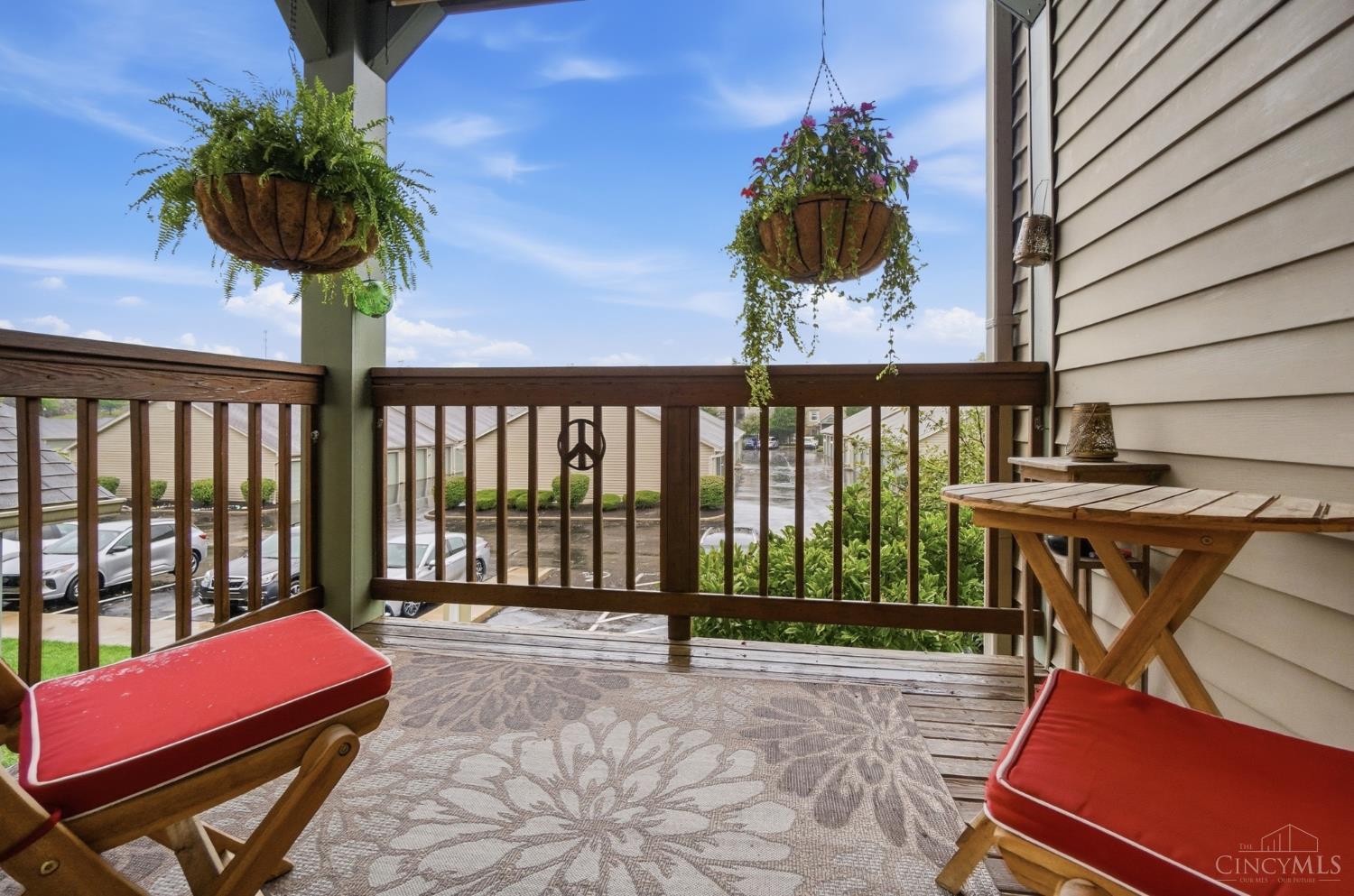 4941 N Arbor Woods Court Unit: 203