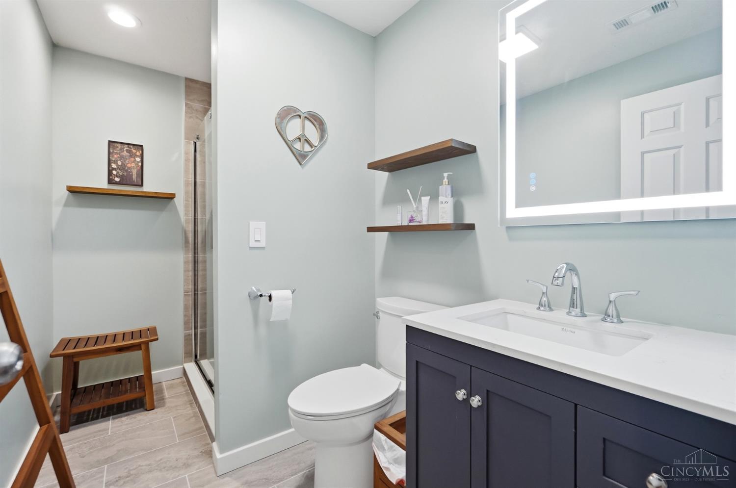 4941 N Arbor Woods Court Unit: 203