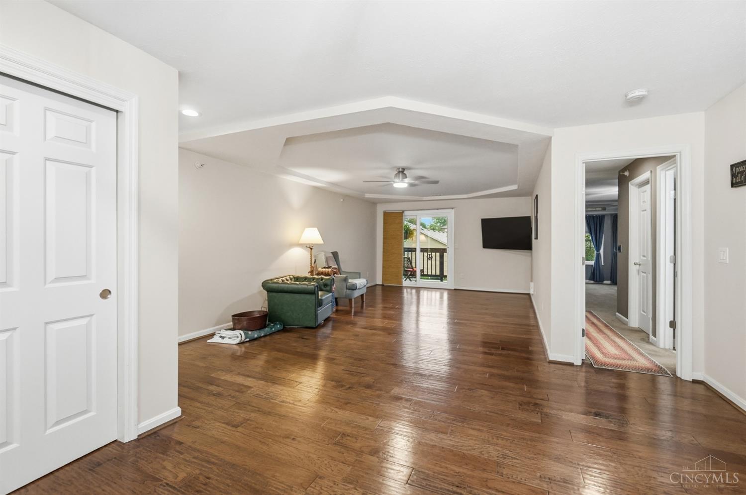 4941 N Arbor Woods Court Unit: 203
