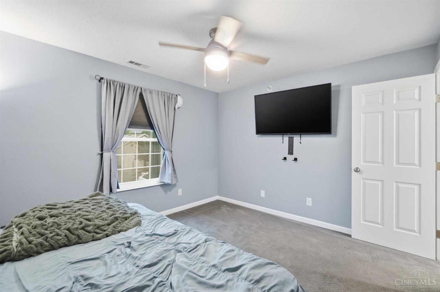 4941 N Arbor Woods Court Unit: 203