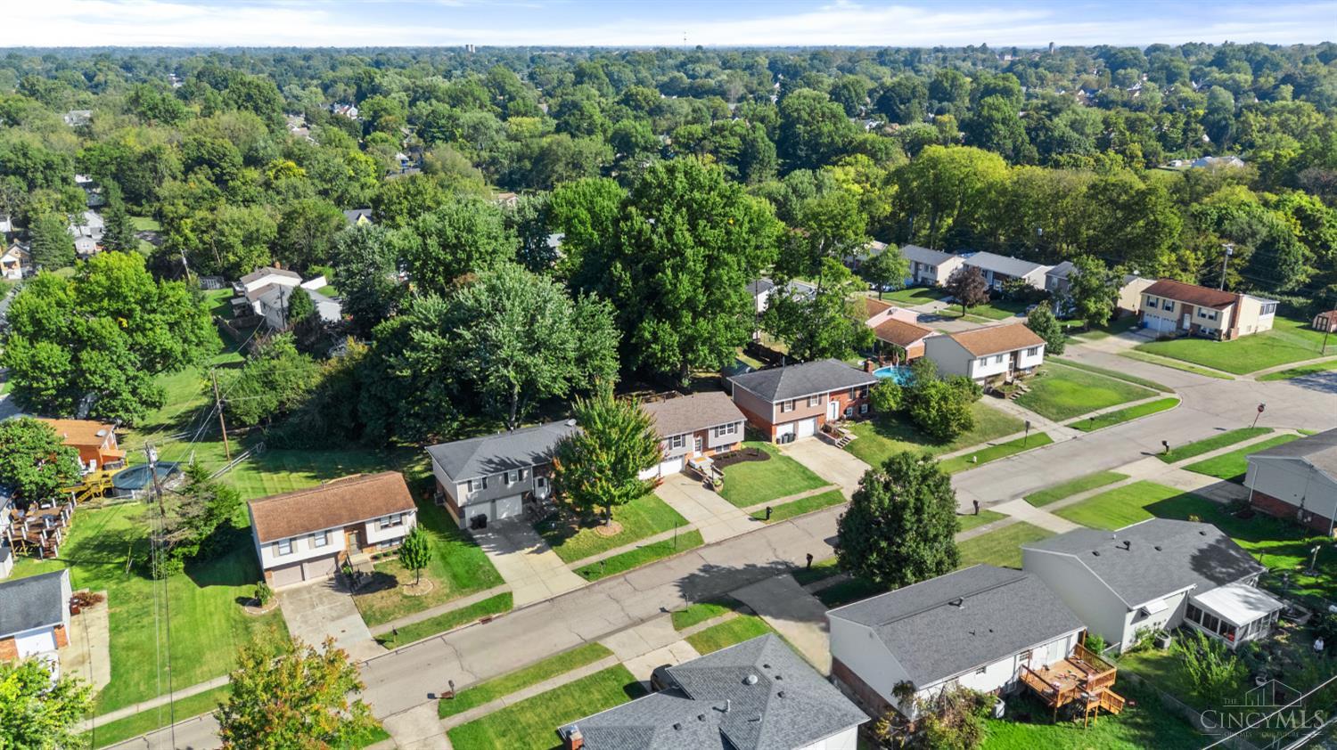 5158 Dundas Drive