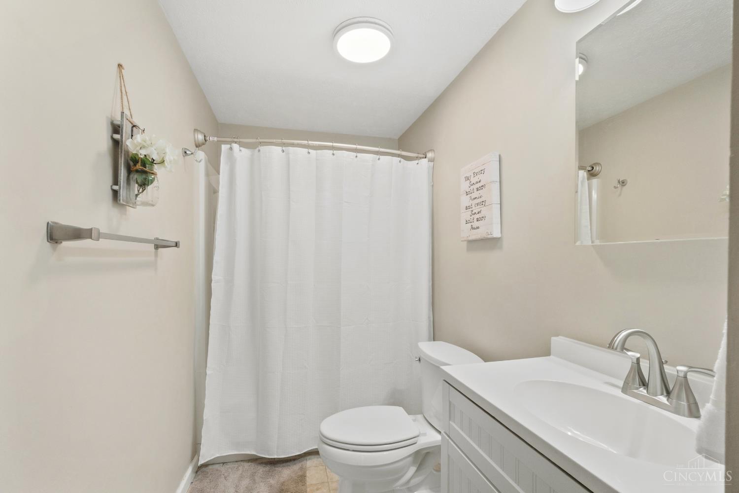 5158 Dundas Drive