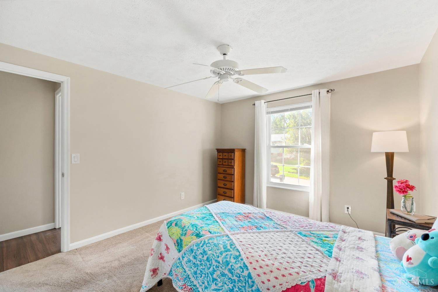 5158 Dundas Drive
