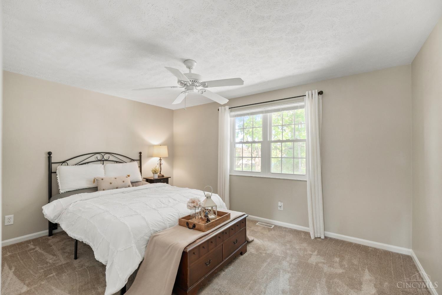 5158 Dundas Drive