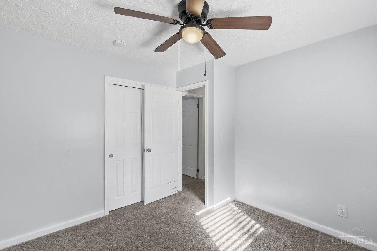 8005 Crest Acres Drive
