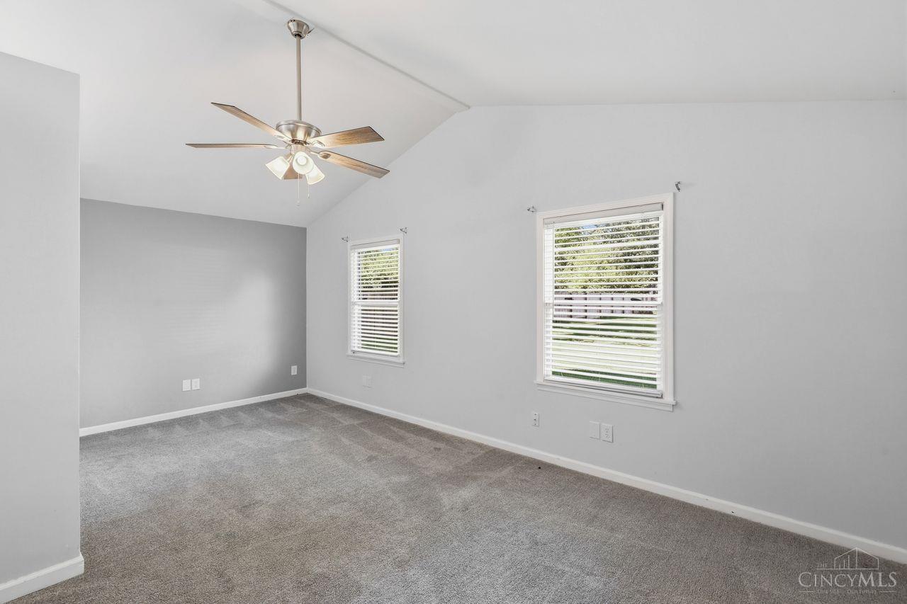 8005 Crest Acres Drive