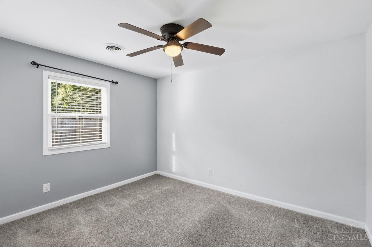 8005 Crest Acres Drive