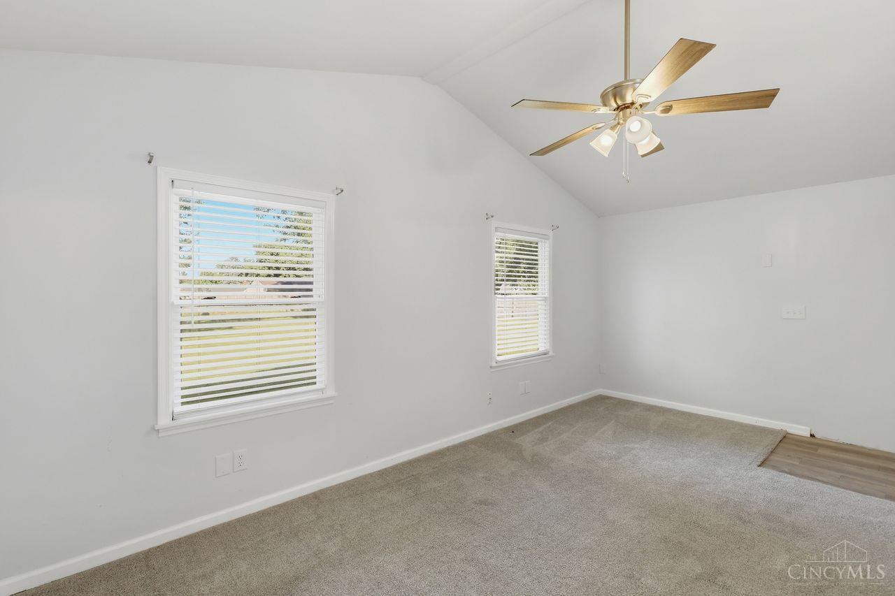 8005 Crest Acres Drive