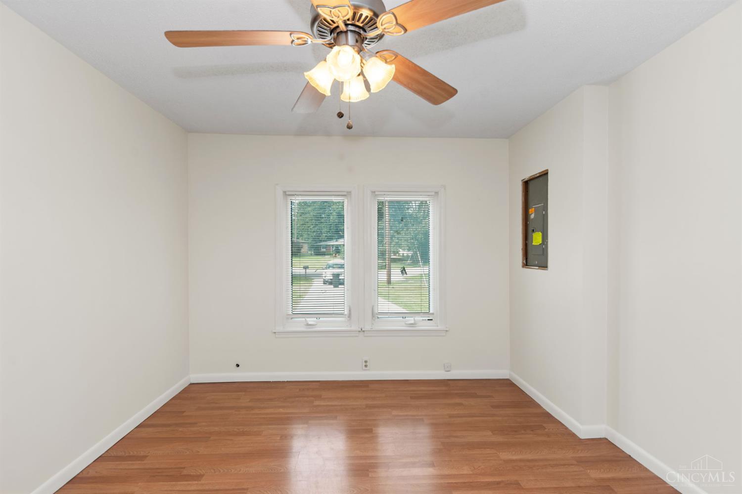 475 Breezy Lane