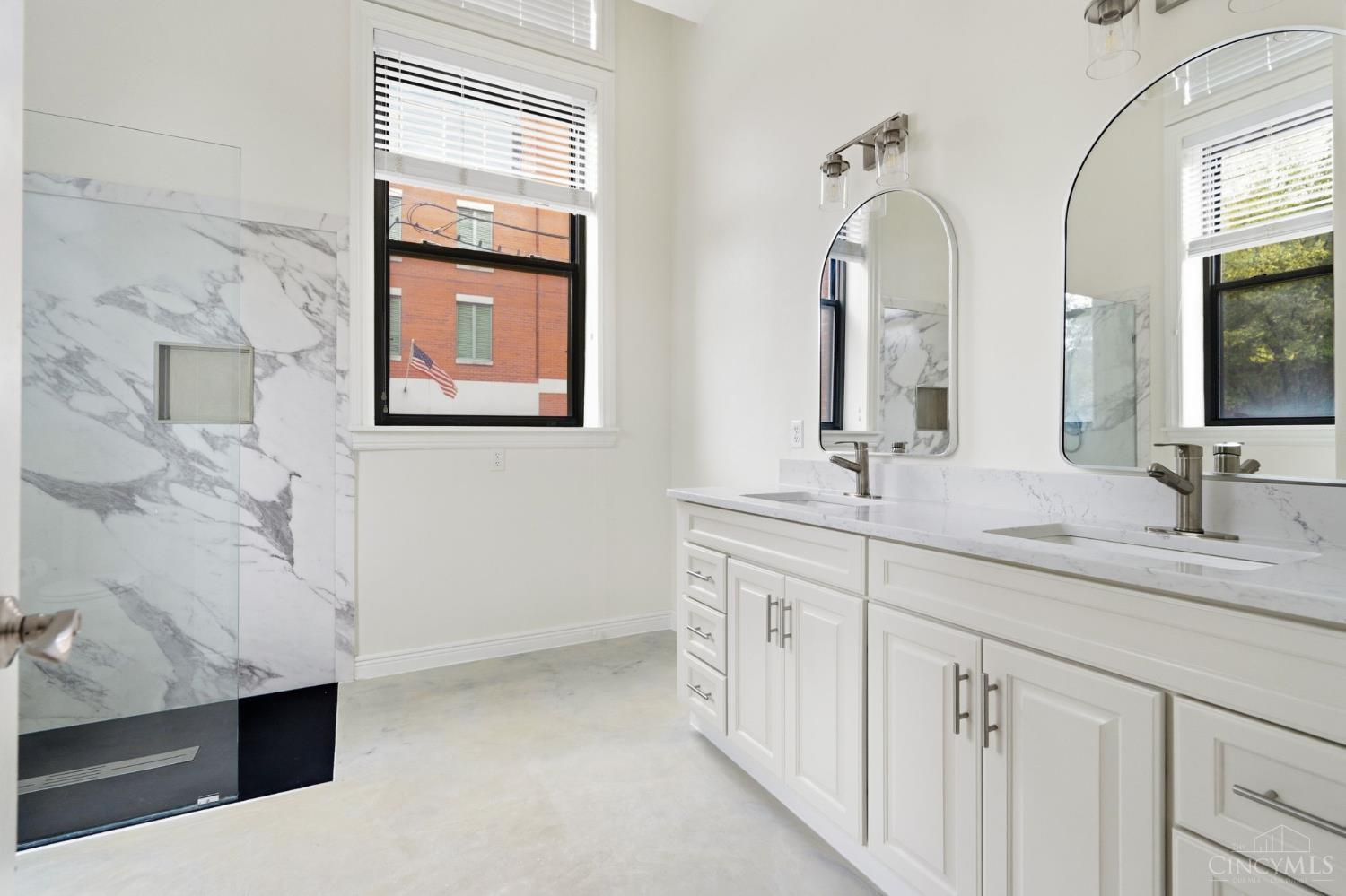 1125 Saint Gregory Street Unit: 202