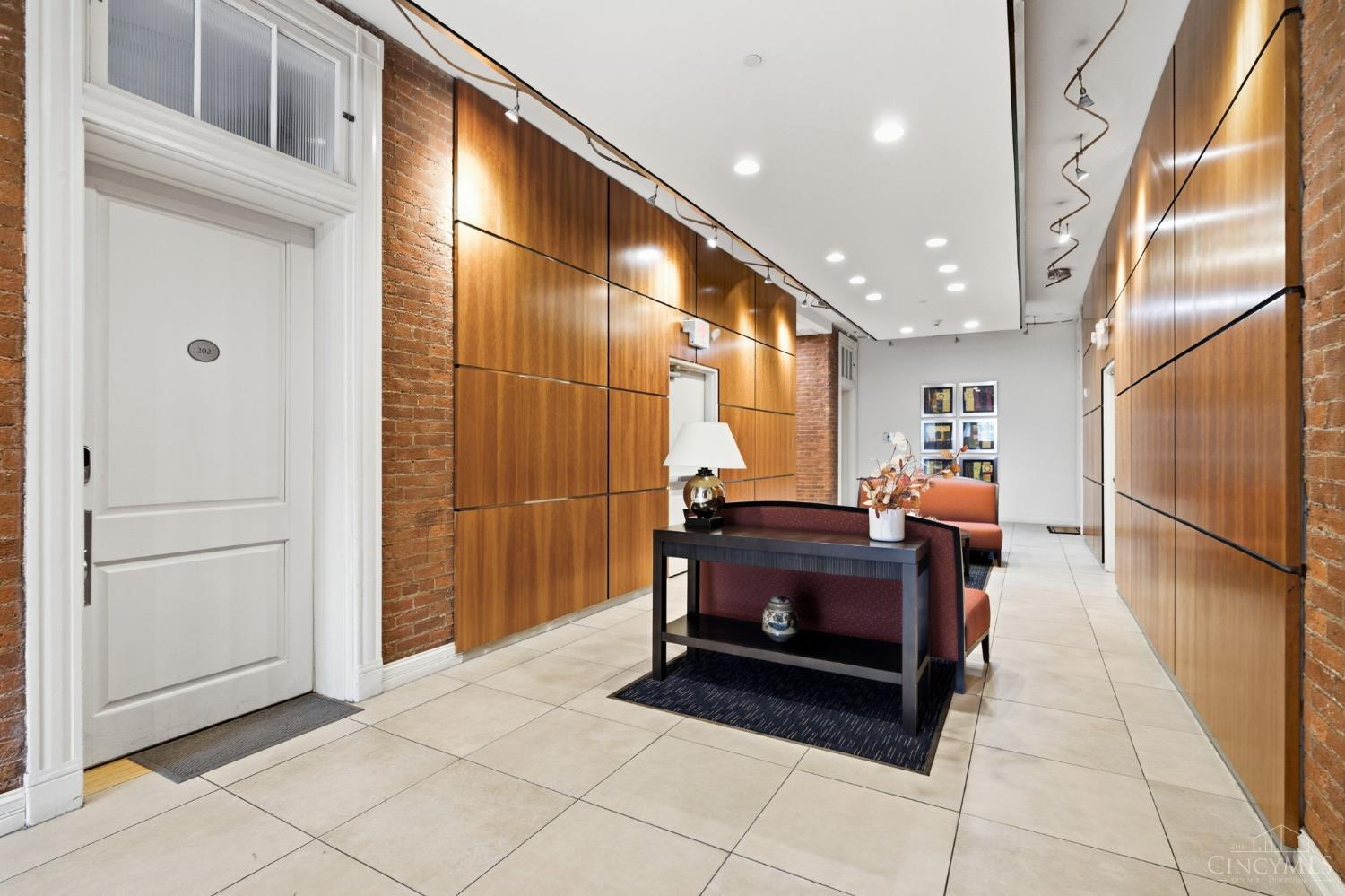 1125 Saint Gregory Street Unit: 202