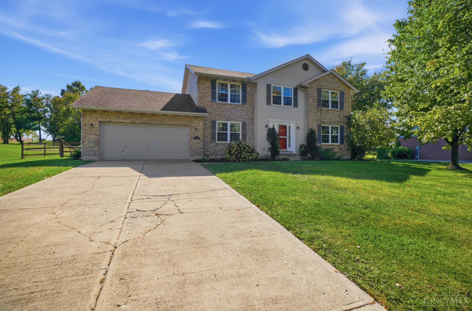 5015 Grandin Ridge Drive