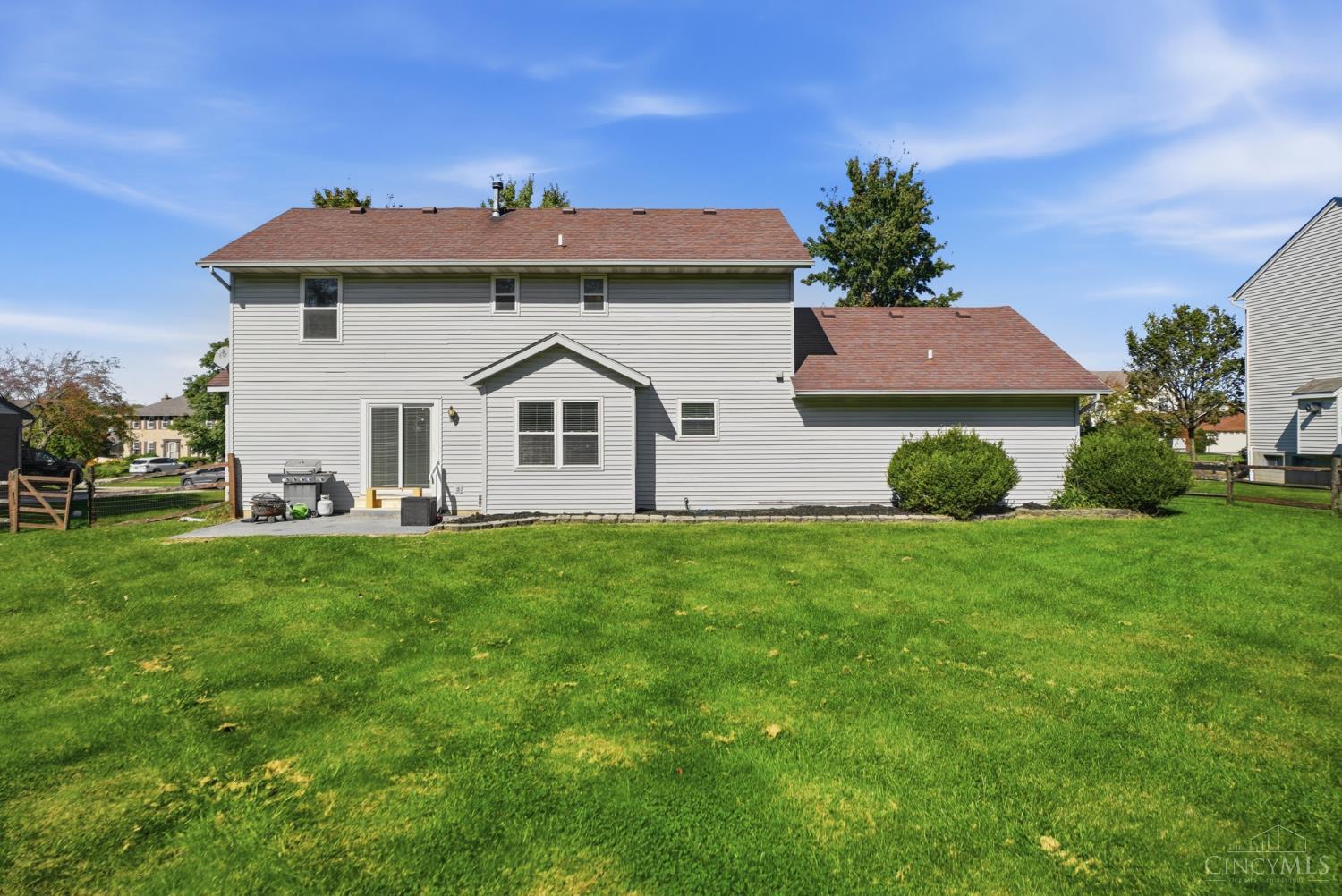 5015 Grandin Ridge Drive