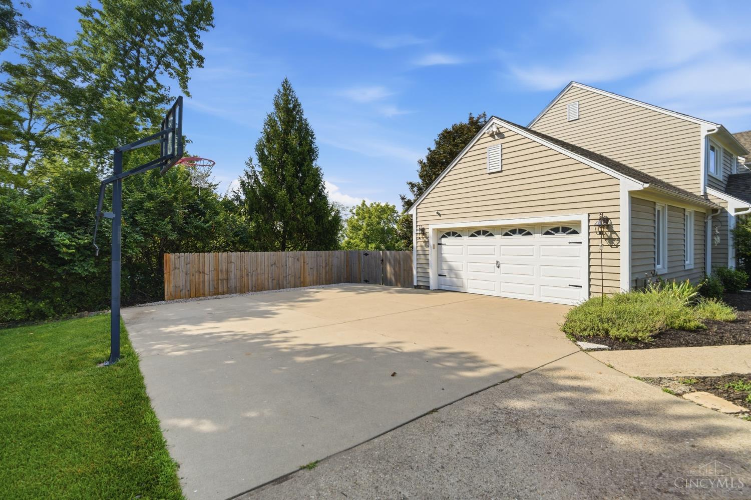 3135 Williams Creek Drive