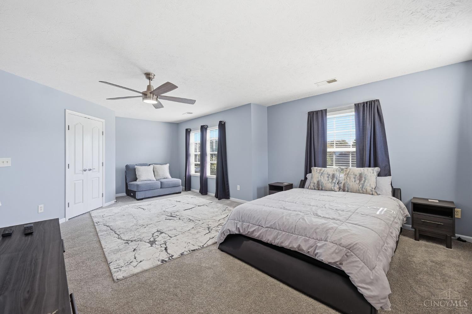 153 Timepiece Lane Unit: 7-301