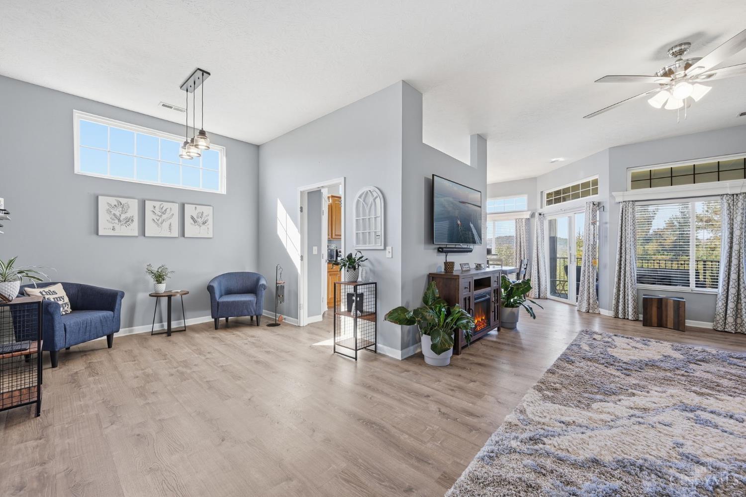 153 Timepiece Lane Unit: 7-301