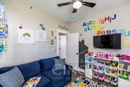 4262 N Gensen Loop