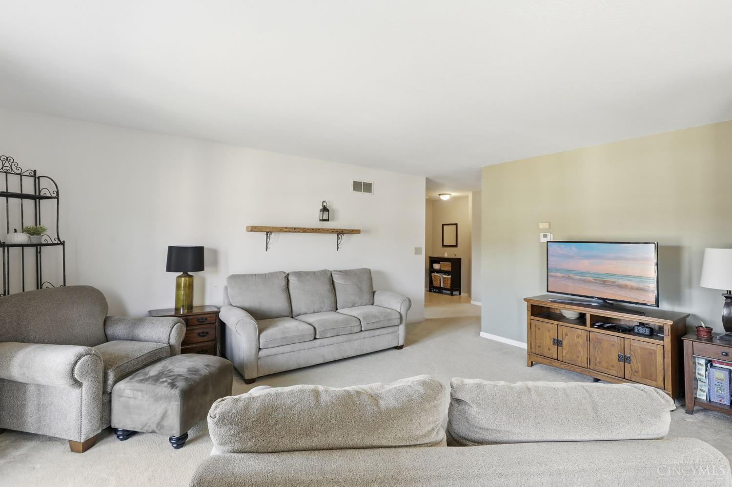 3302 Emerald Lakes Drive Unit: 6