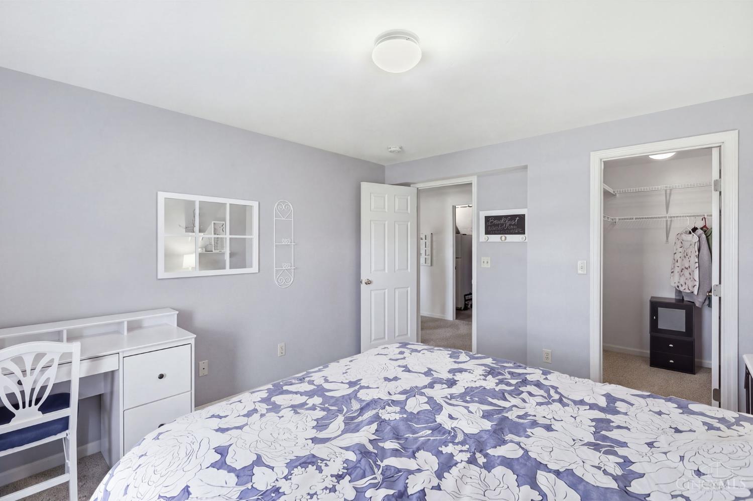 3302 Emerald Lakes Drive Unit: 6