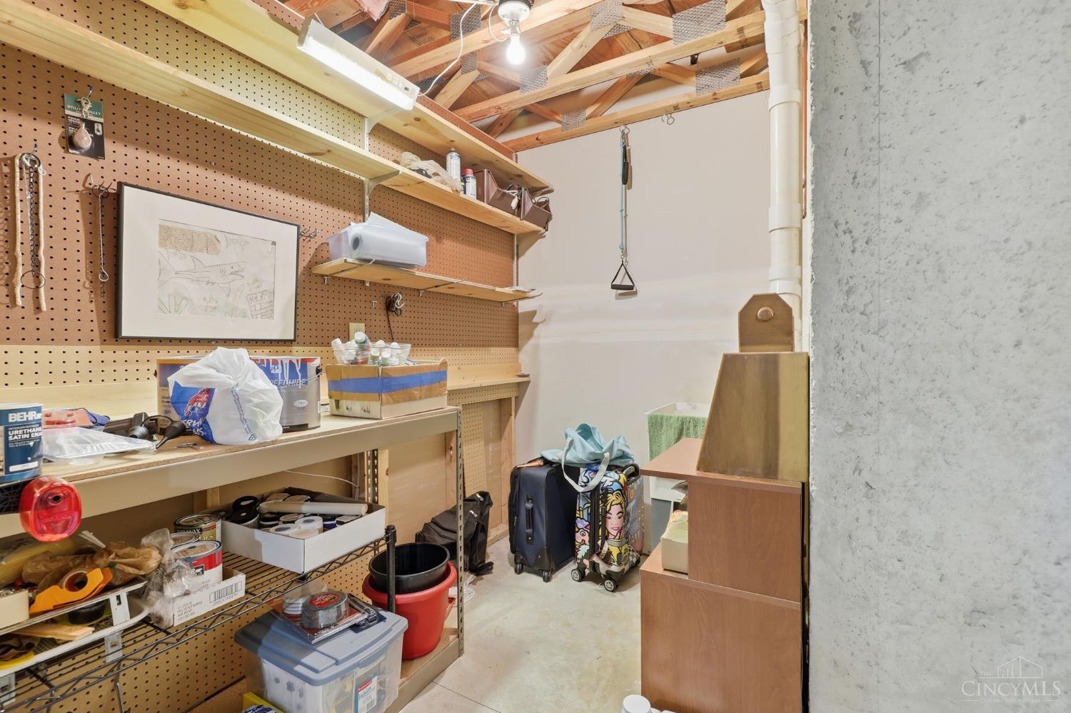 3302 Emerald Lakes Drive Unit: 6