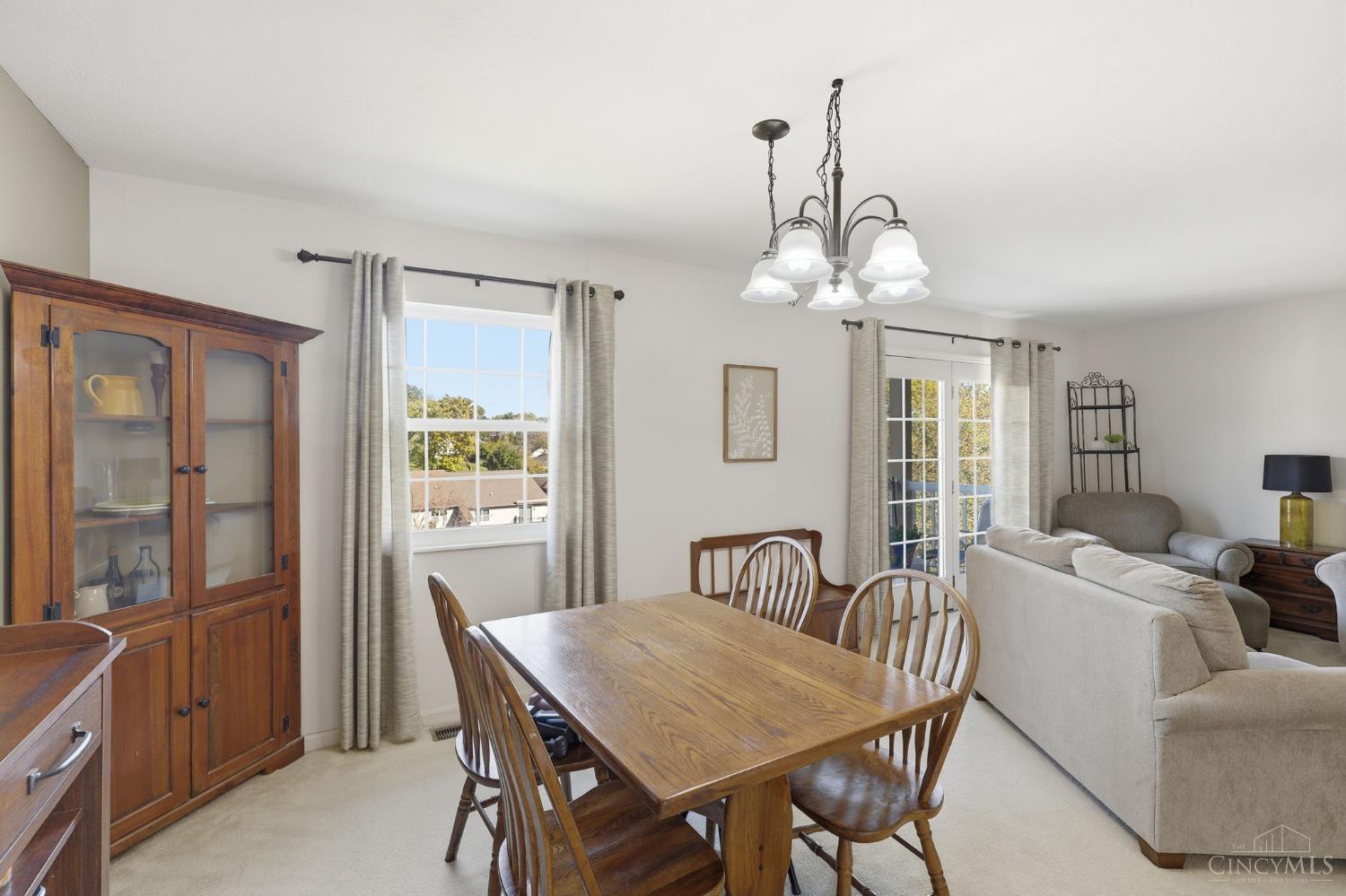 3302 Emerald Lakes Drive Unit: 6