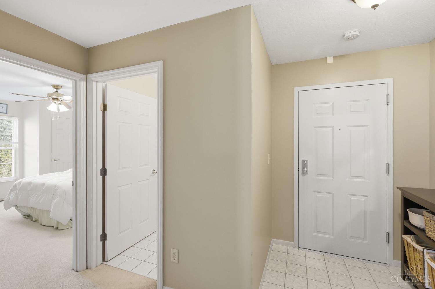 3302 Emerald Lakes Drive Unit: 6