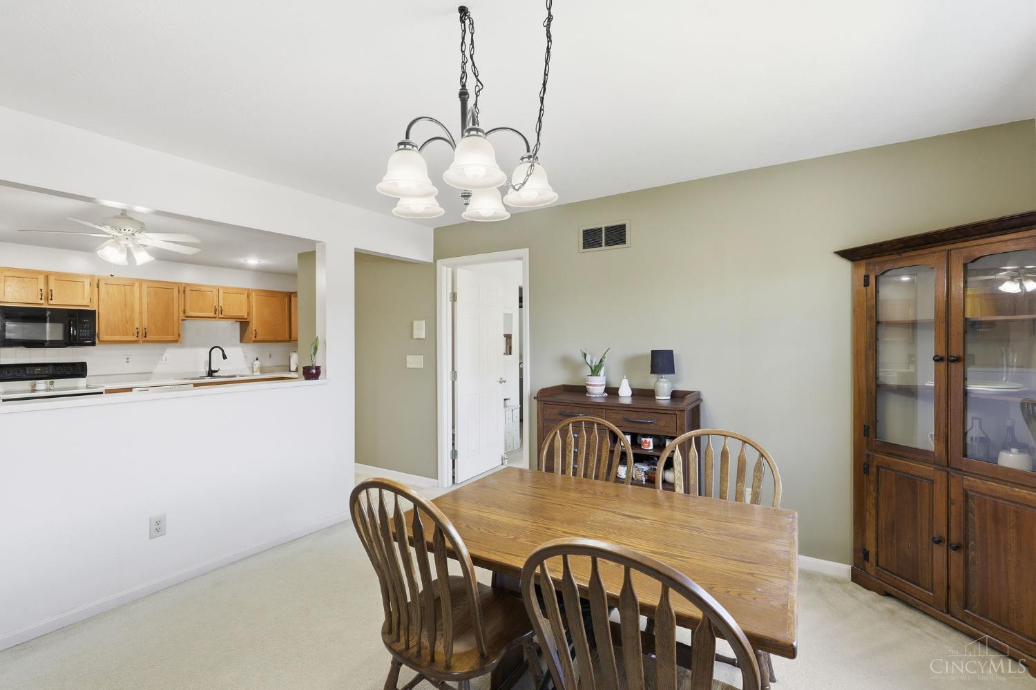 3302 Emerald Lakes Drive Unit: 6