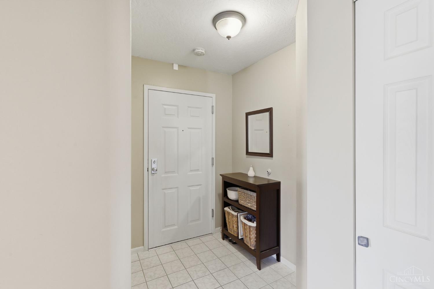 3302 Emerald Lakes Drive Unit: 6