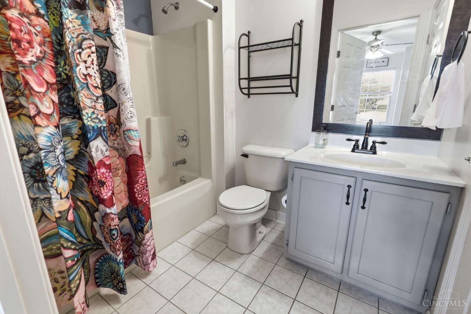 3302 Emerald Lakes Drive Unit: 6