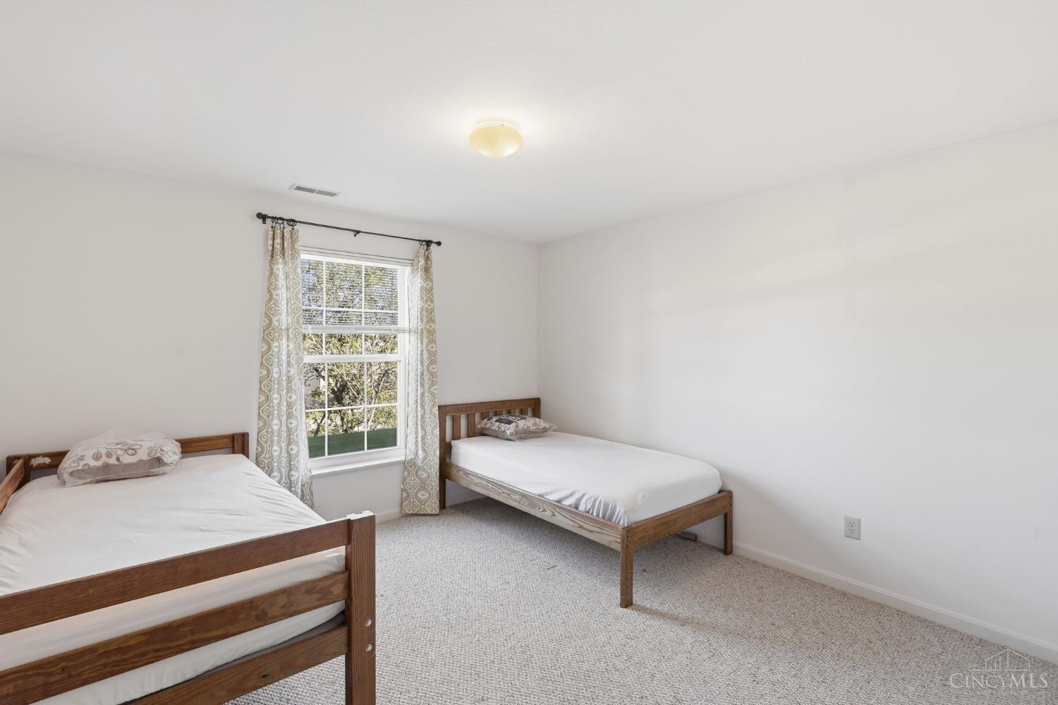 3302 Emerald Lakes Drive Unit: 6