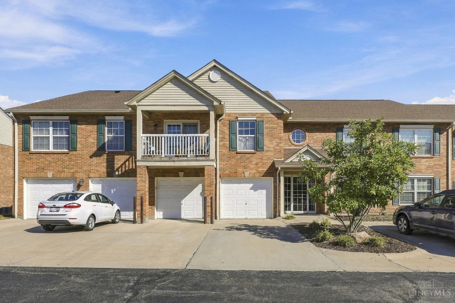 3302 Emerald Lakes Drive Unit: 6