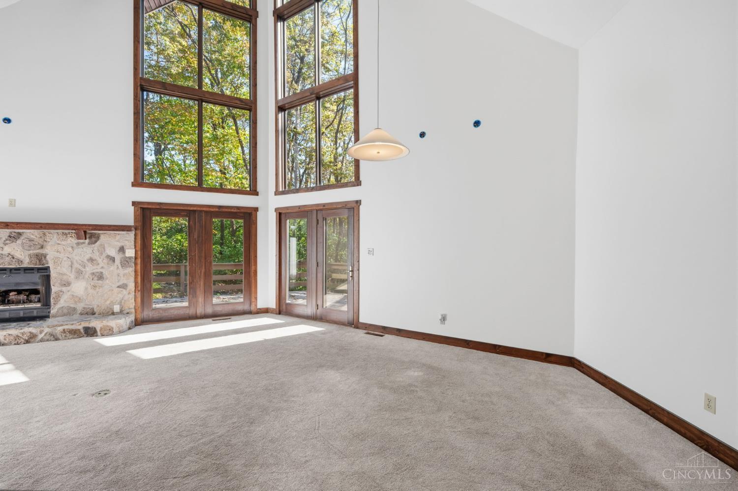 4725 Dewey Drive