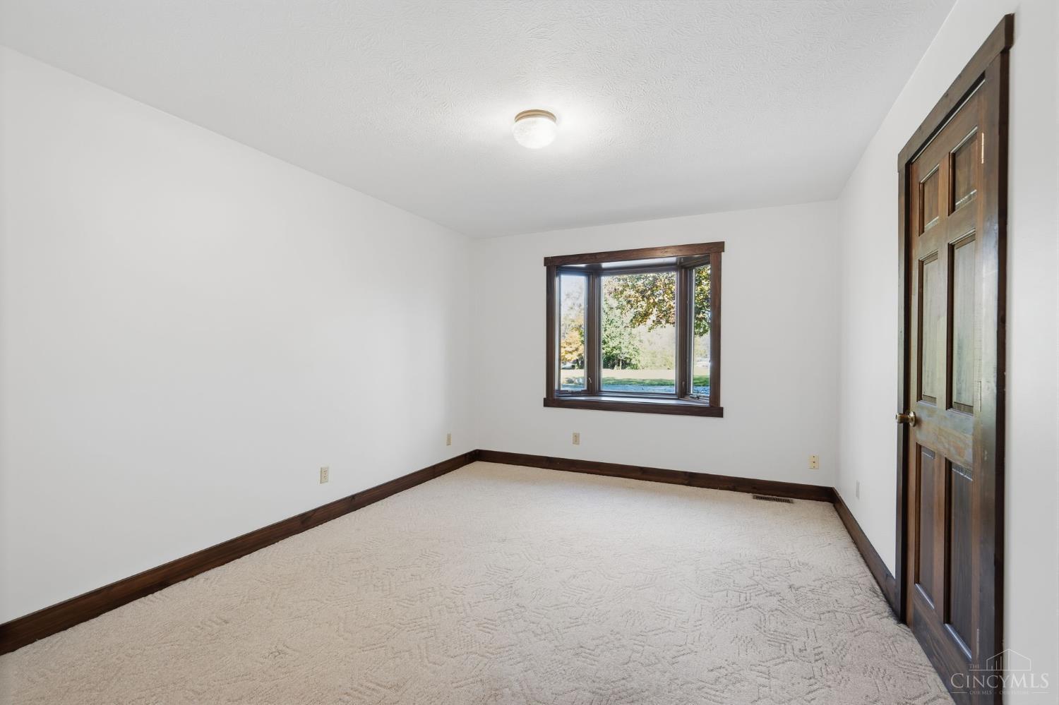 4725 Dewey Drive
