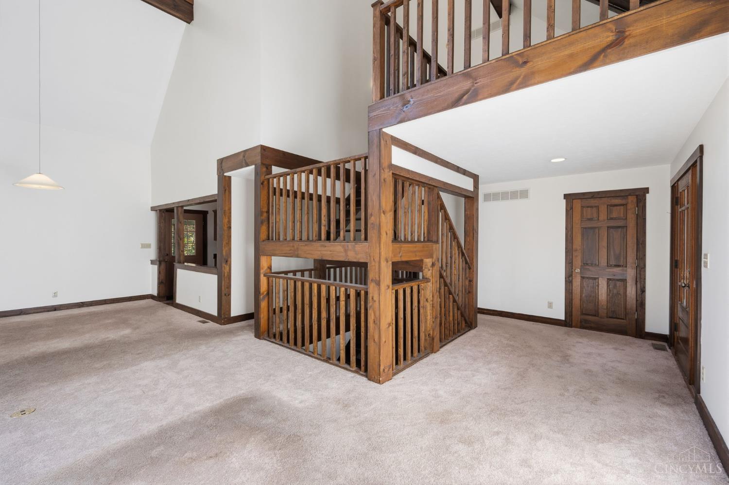 4725 Dewey Drive