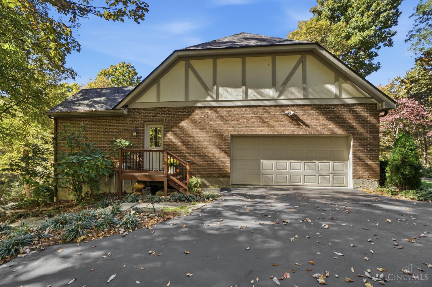 6291 Crittenden Drive