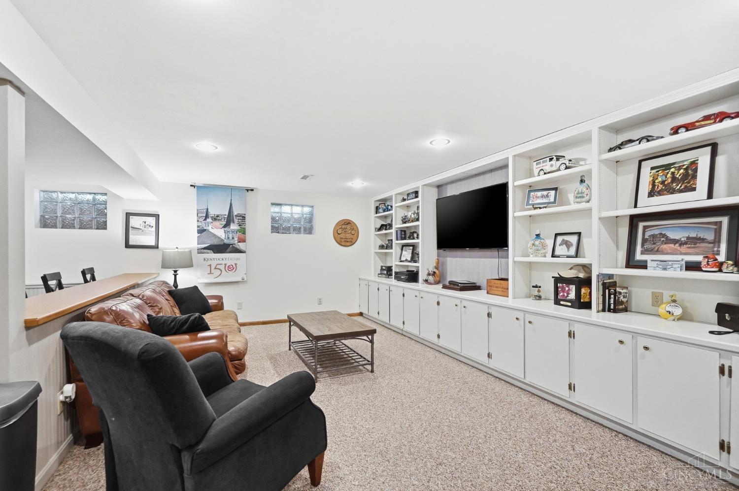 6291 Crittenden Drive