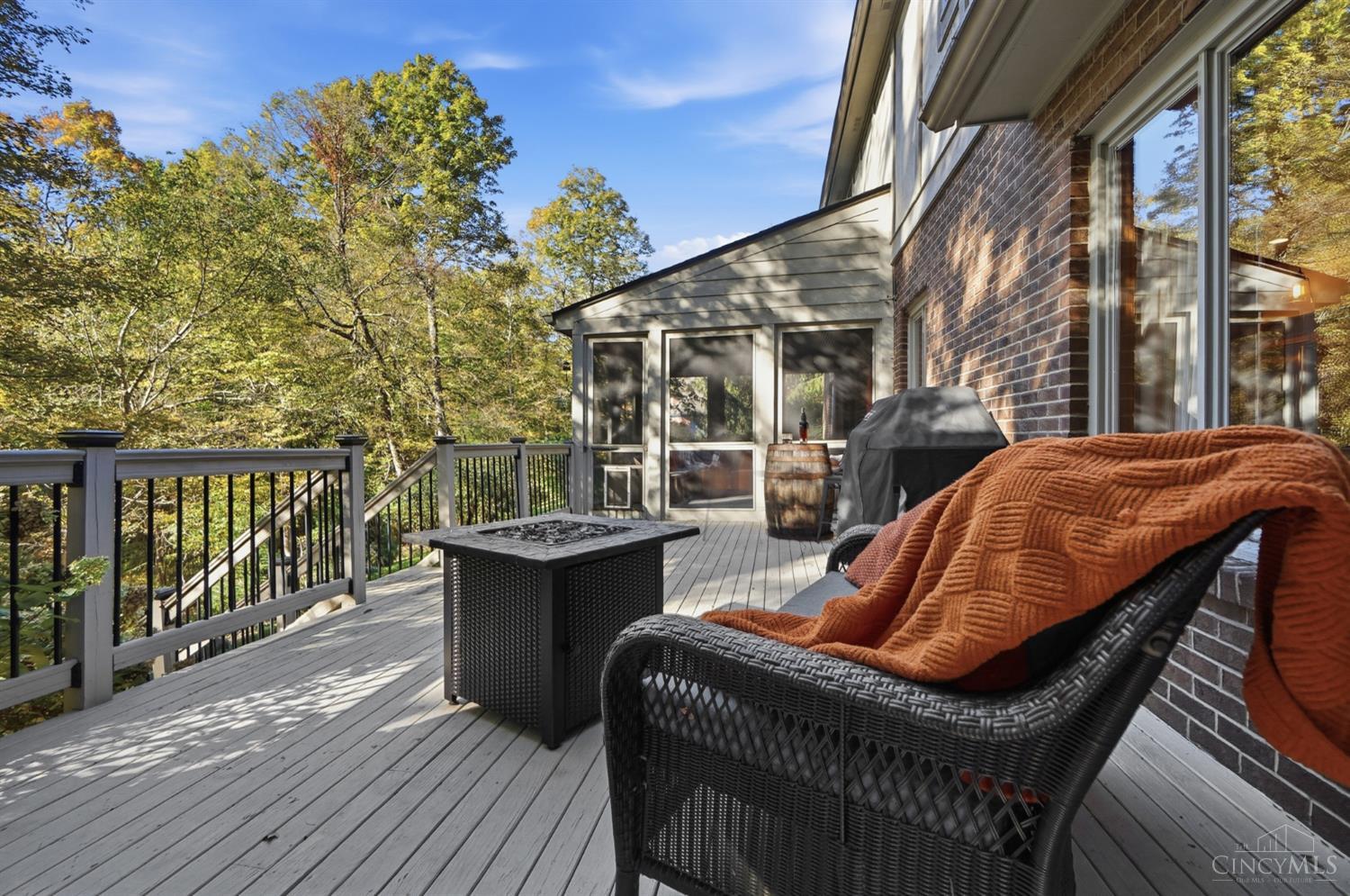 6291 Crittenden Drive