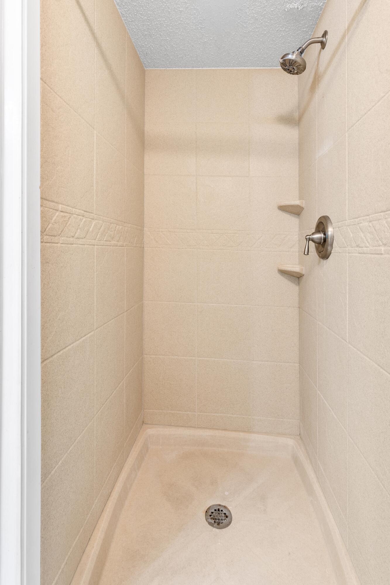 24 Breakwater Bay 7E