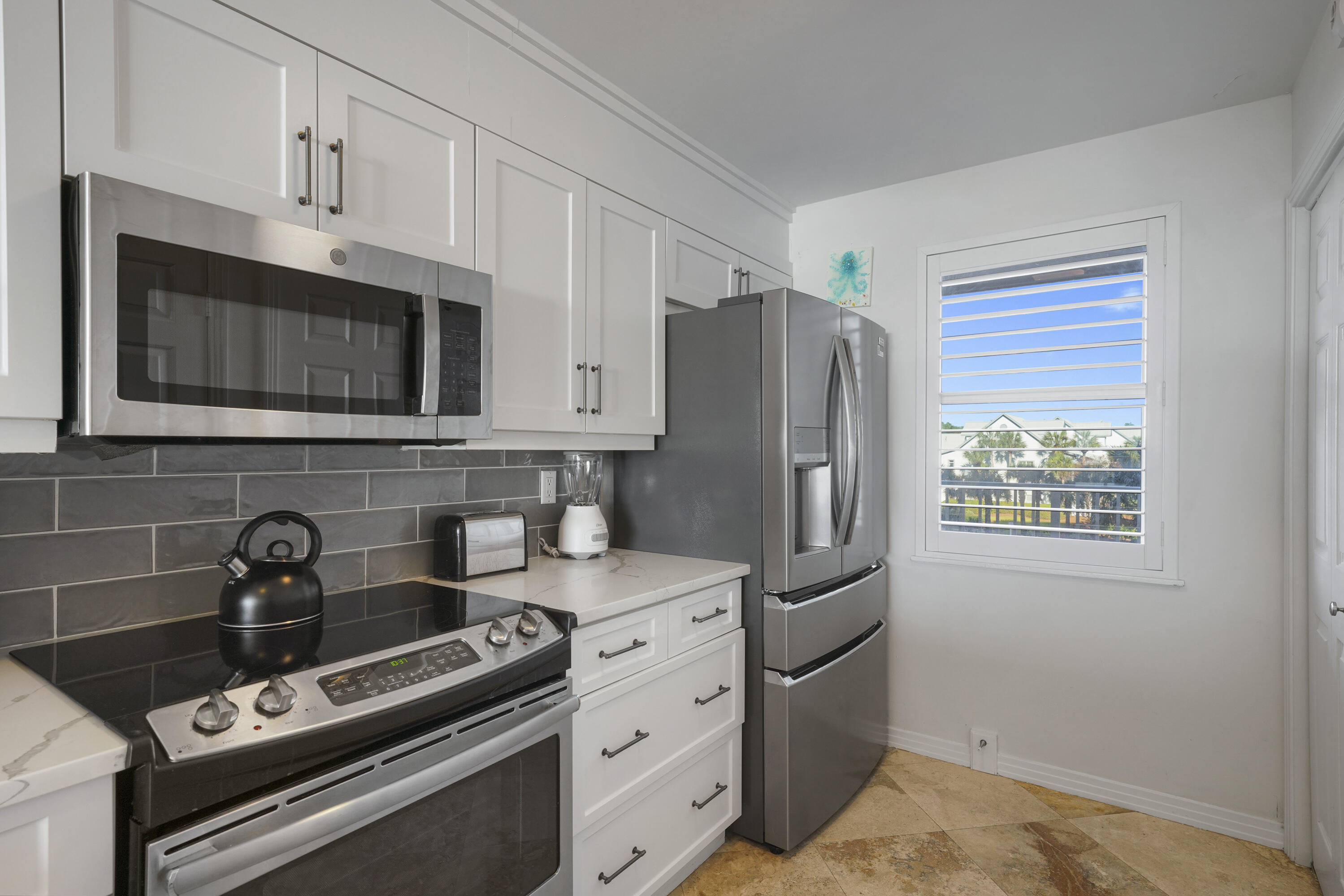 9815 US Highway 98 W Unit A202