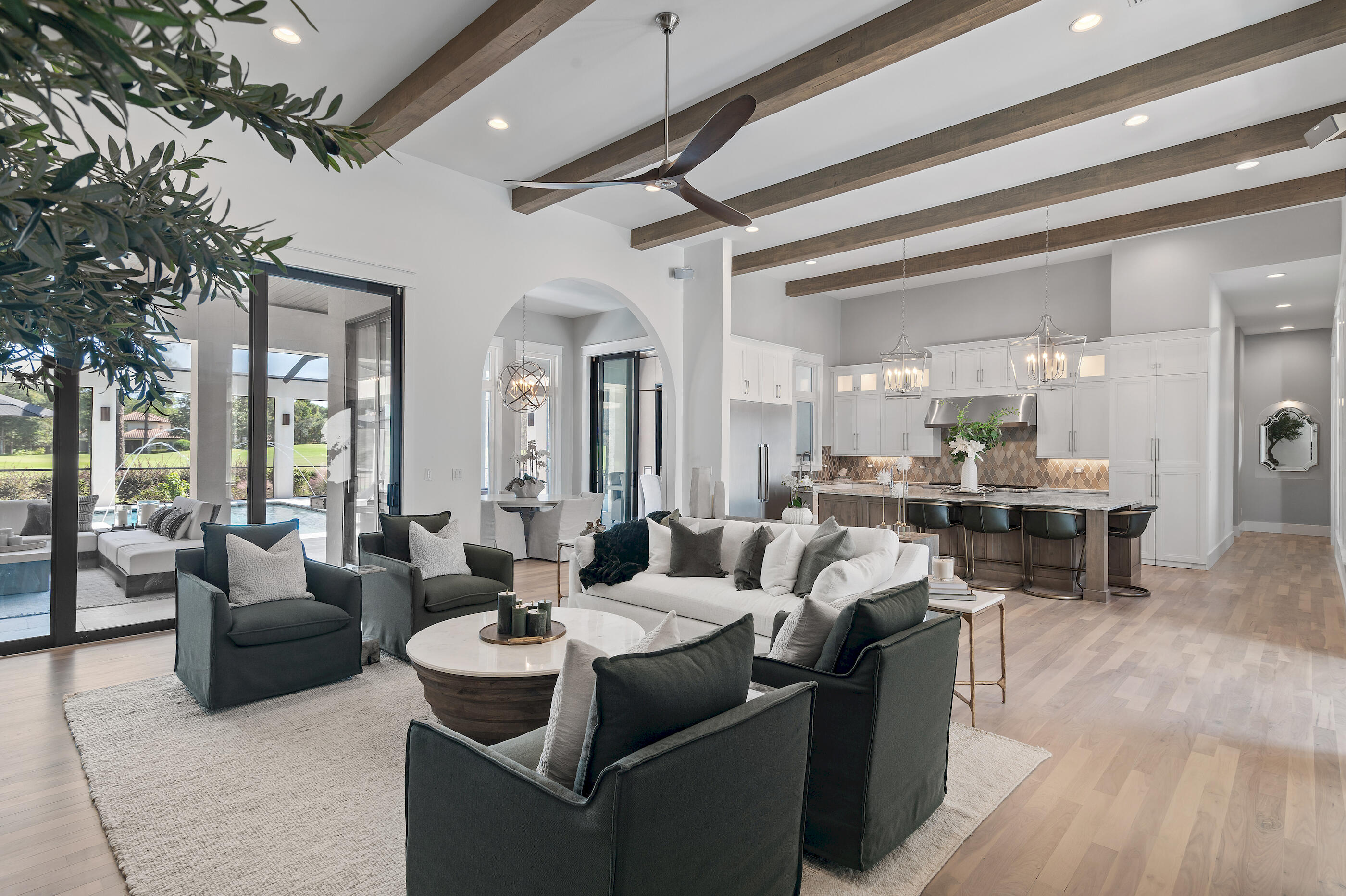 3522 Burnt Pine Lane