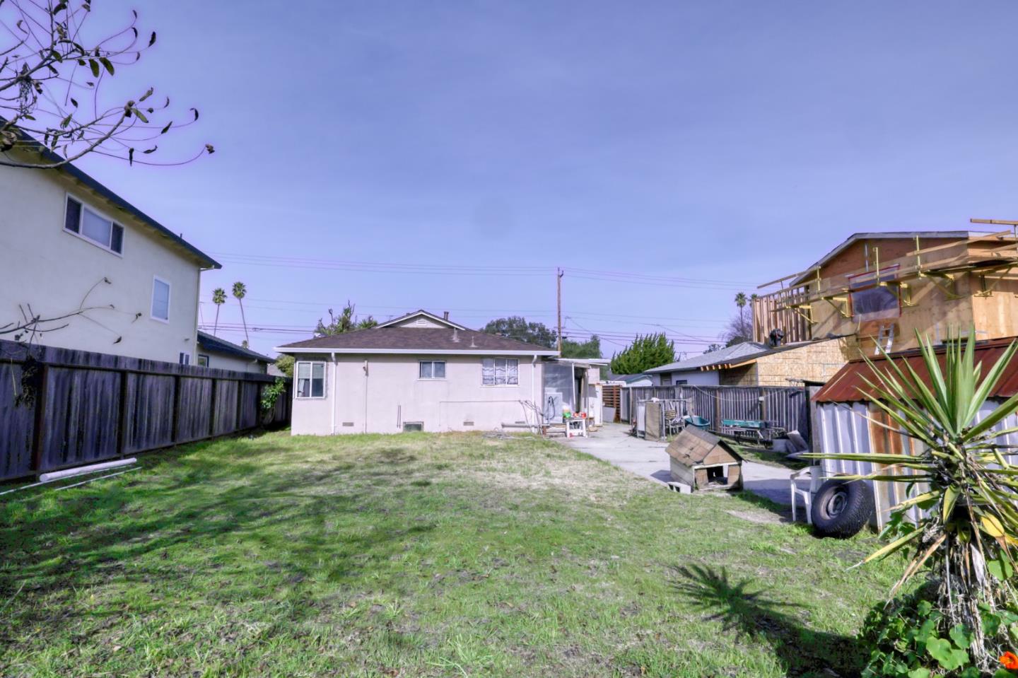 1723 Delaware Avenue