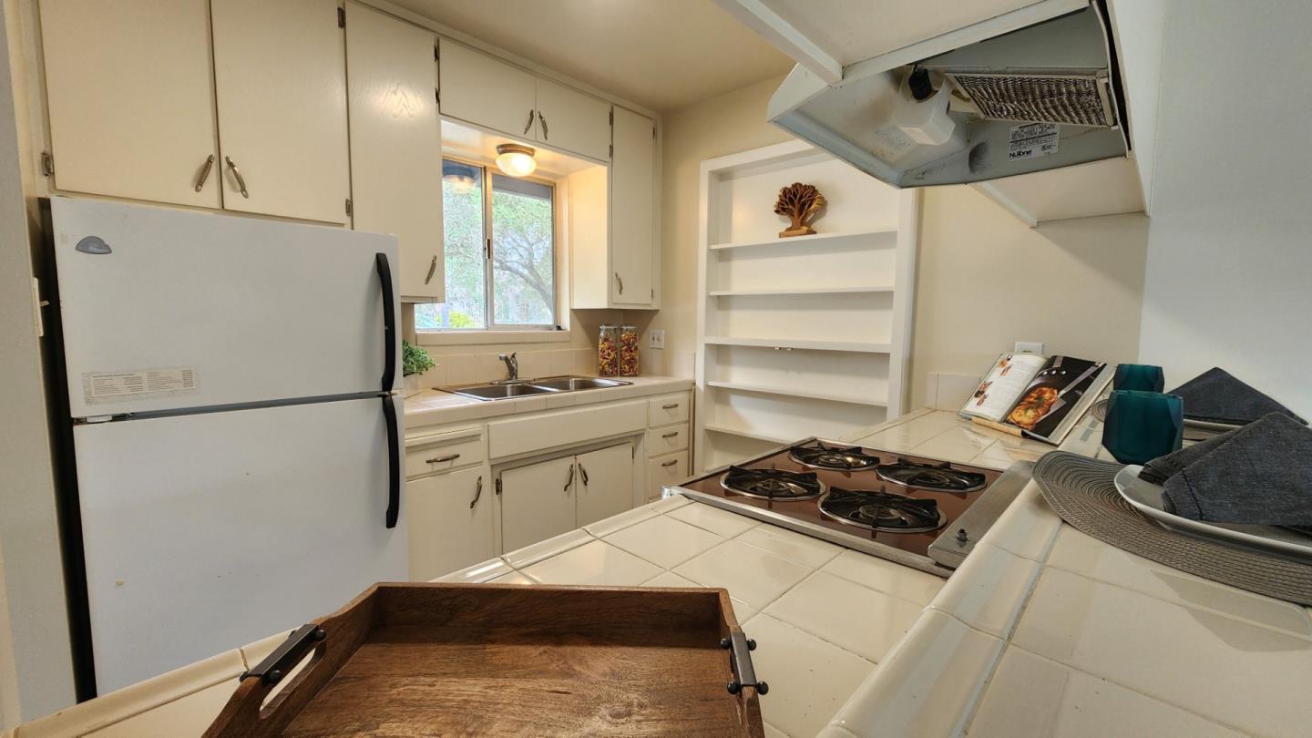 1863 Halterman Avenue B2