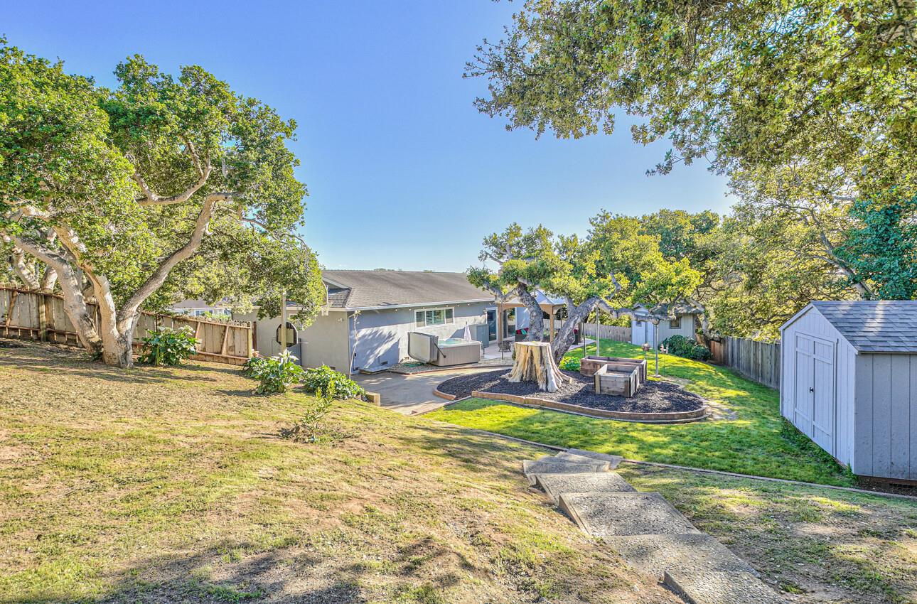 15095 Oak Hills Drive