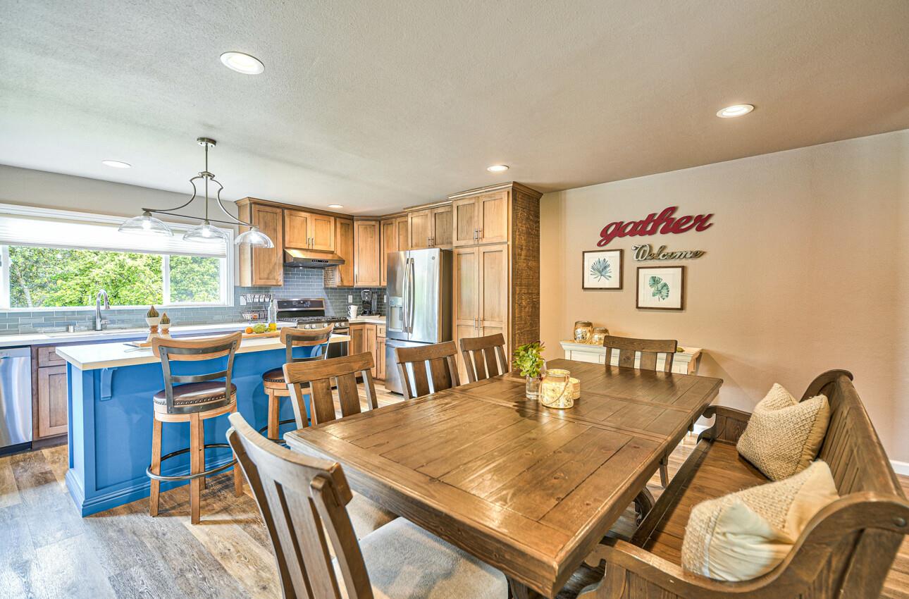 15095 Oak Hills Drive