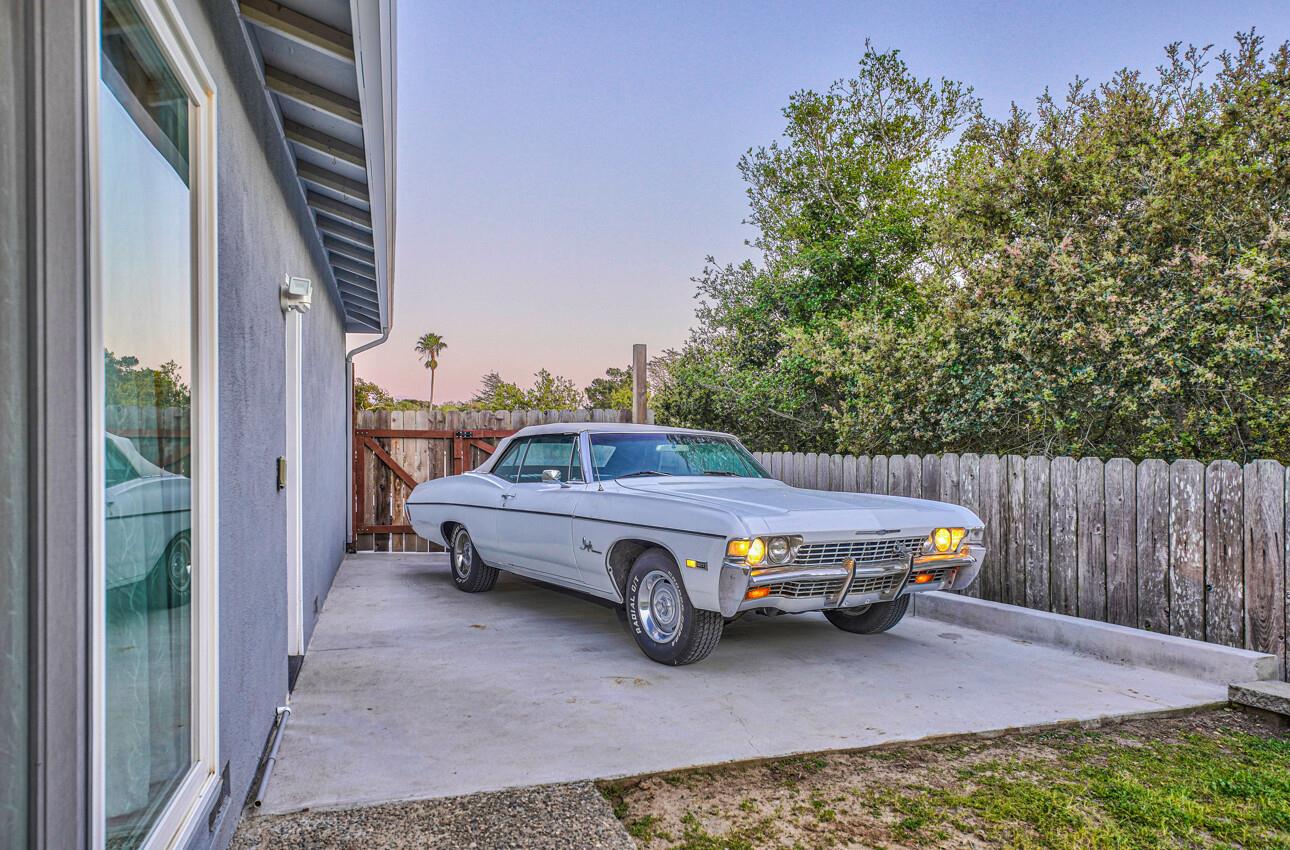 15095 Oak Hills Drive