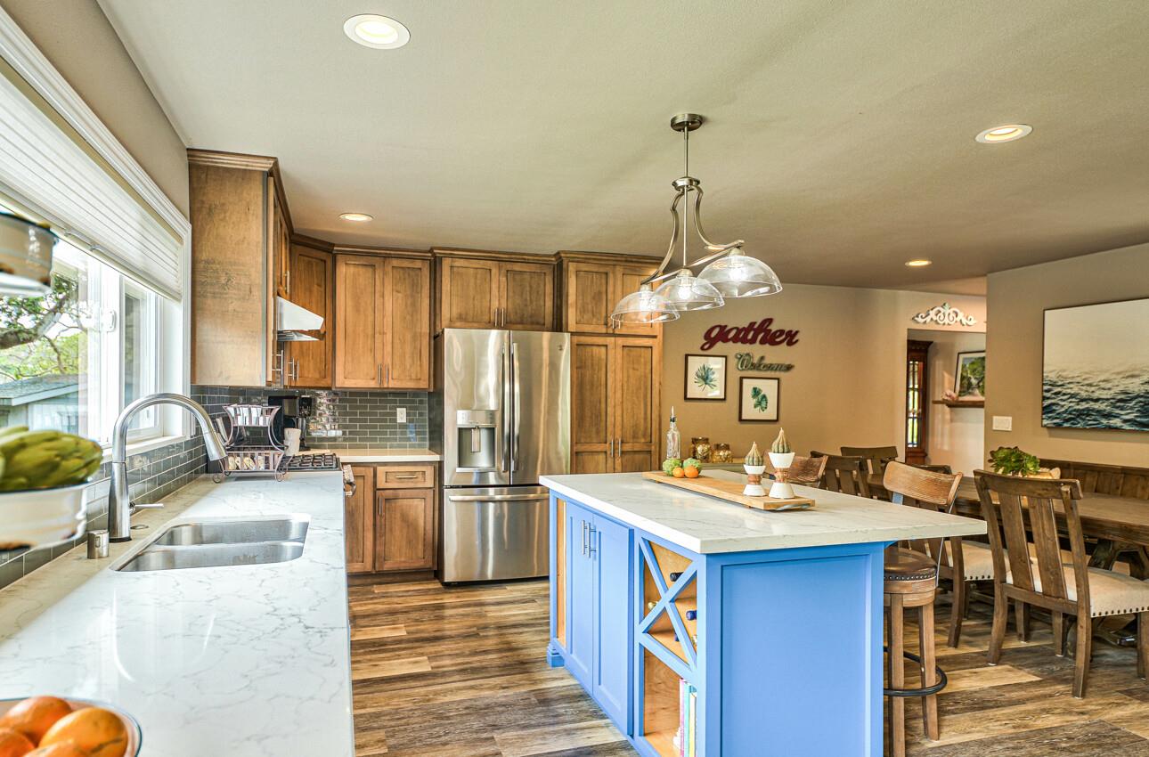 15095 Oak Hills Drive