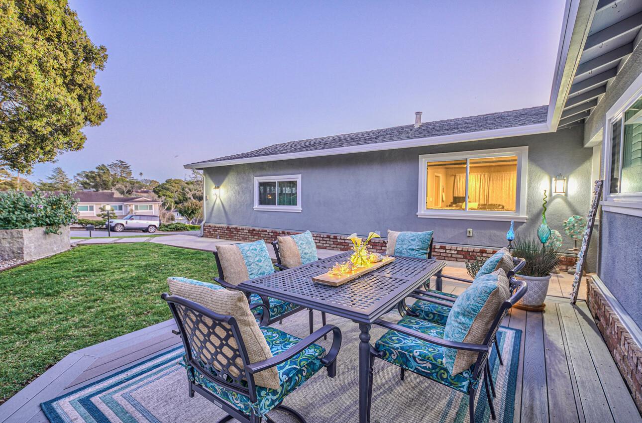 15095 Oak Hills Drive