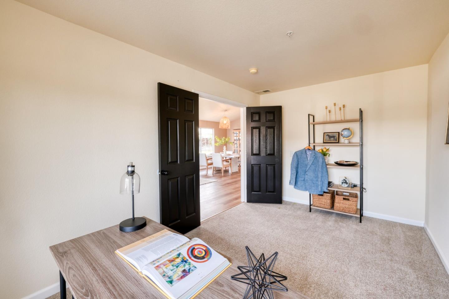 831 Mescal Court